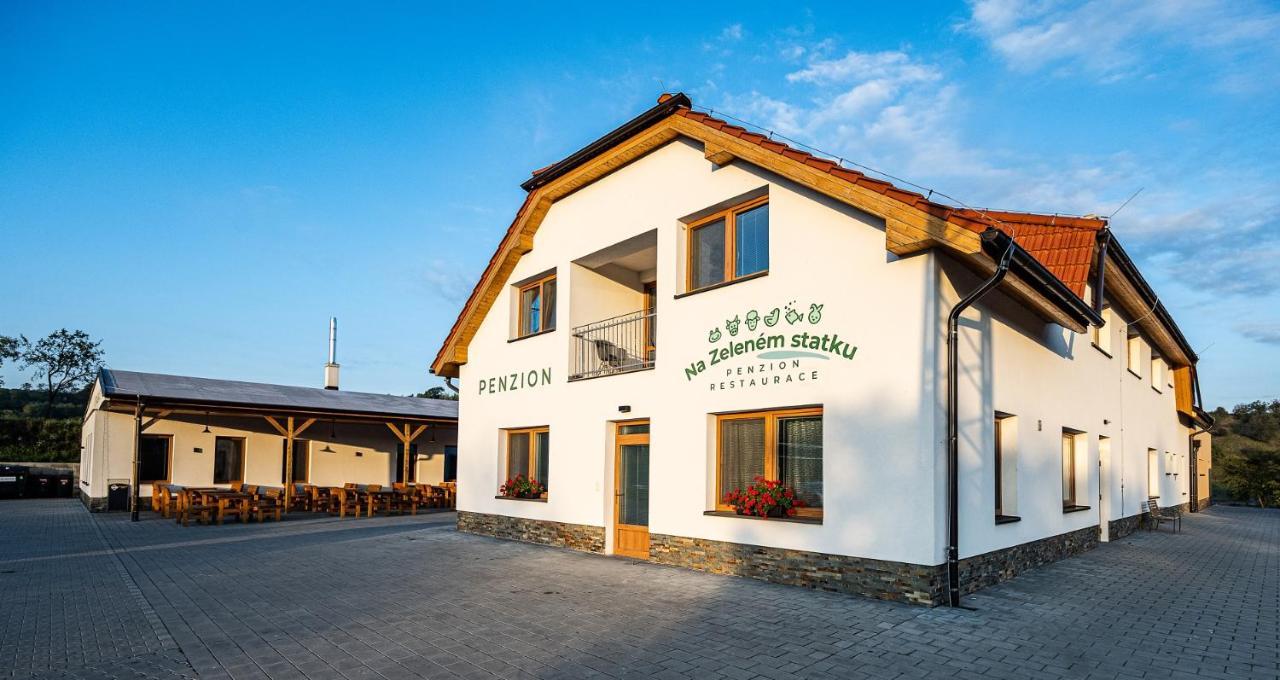 Hotel Na Zeleném statku Rasovice  Esterno foto