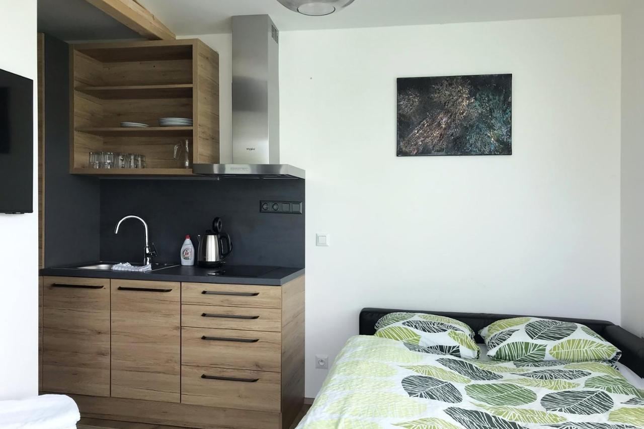 Hotel Na Zeleném statku Rasovice  Esterno foto