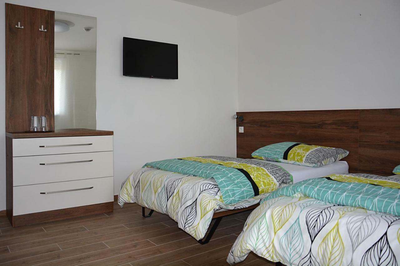 Hotel Na Zeleném statku Rasovice  Esterno foto