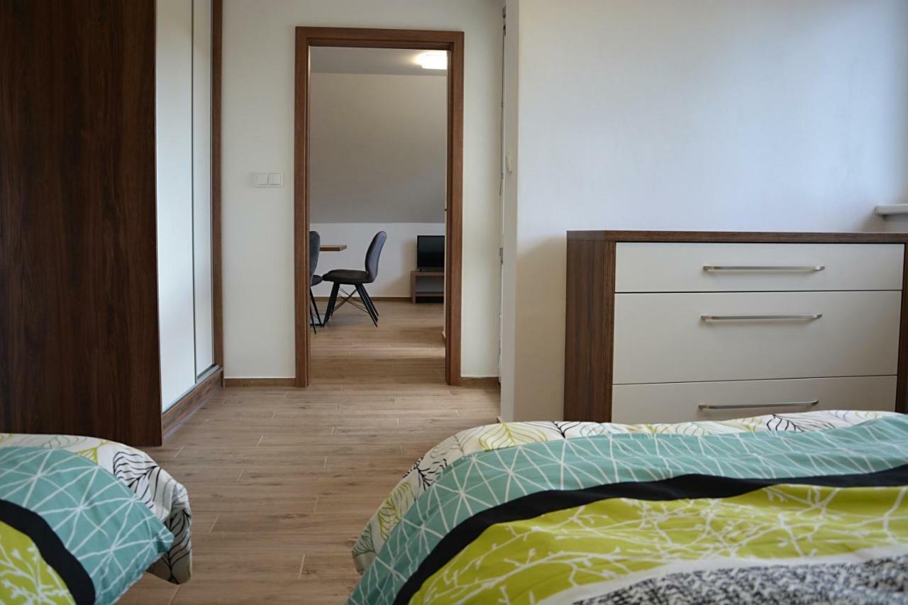 Hotel Na Zeleném statku Rasovice  Esterno foto