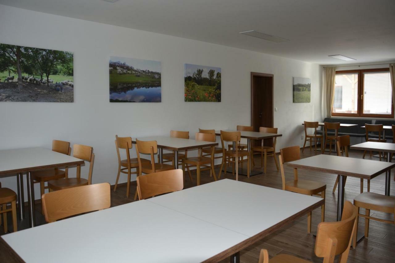 Hotel Na Zeleném statku Rasovice  Esterno foto